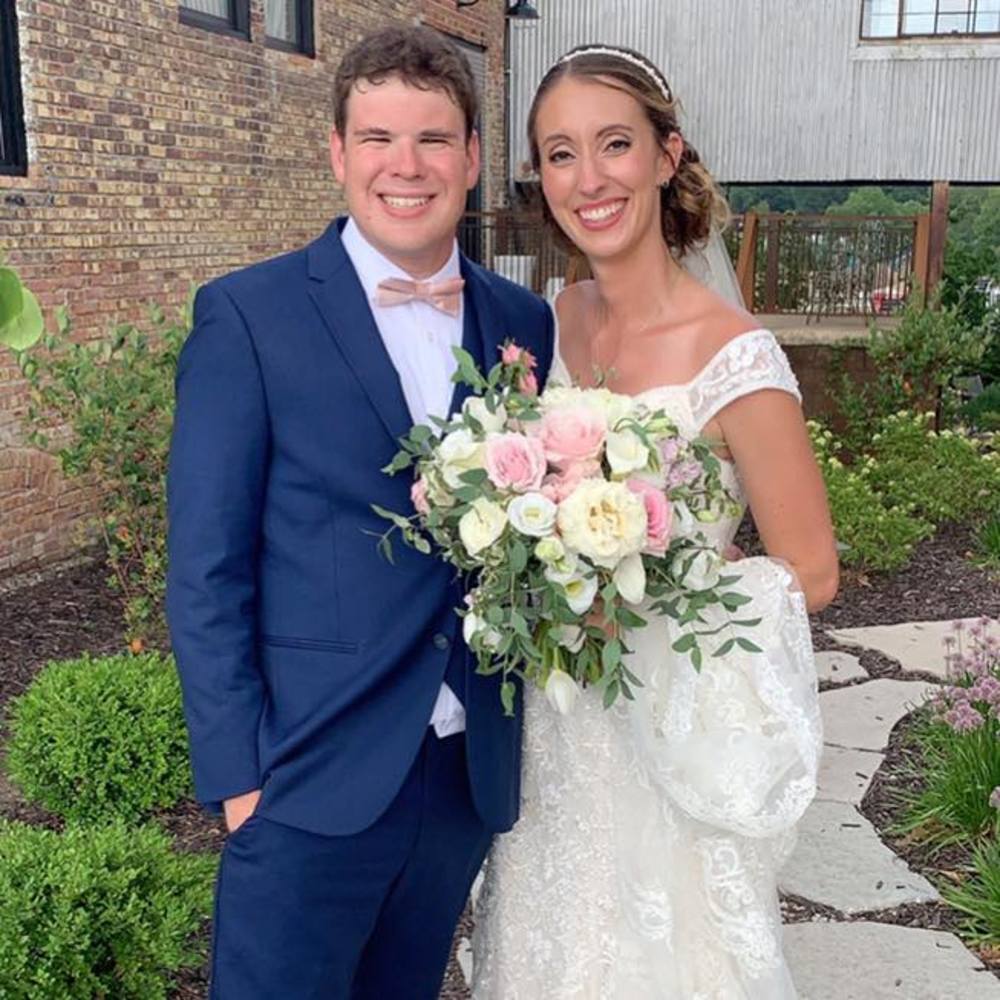 Meet your Posher, Sam